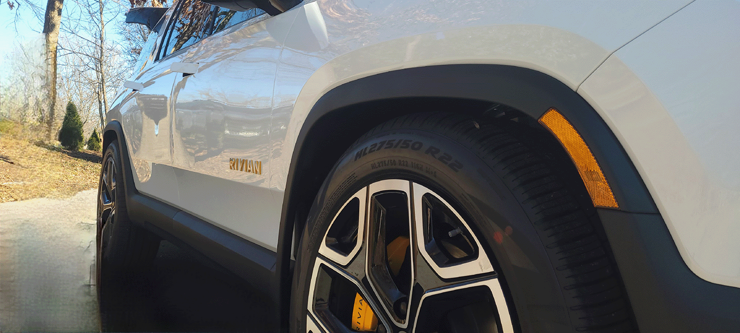 Rivian R1S Delivery